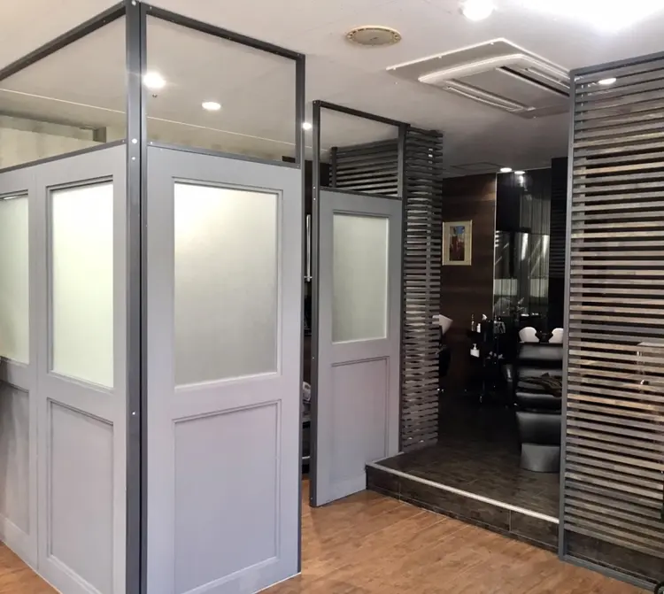 Hair & Nail YOURS四街道店【ユアーズ】の内観・外観2