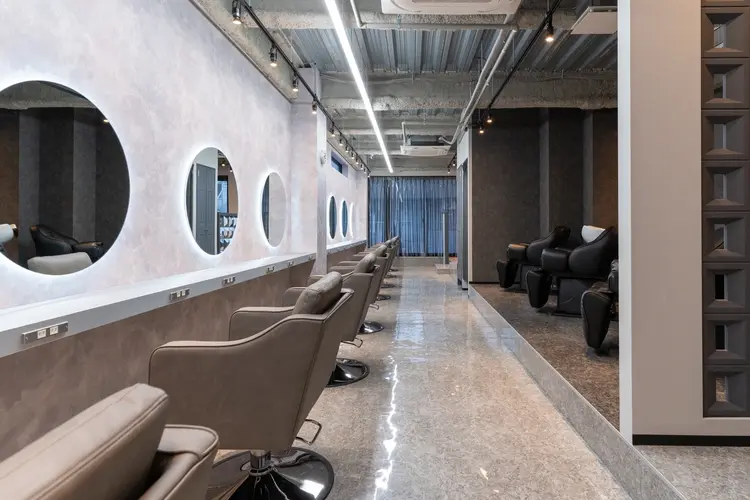 OR(オール)の内観・外観2