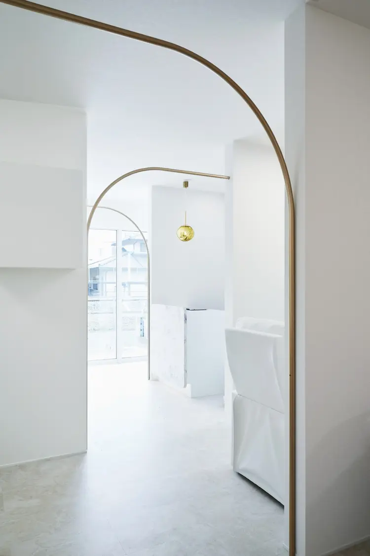 TiALASHの内観・外観2