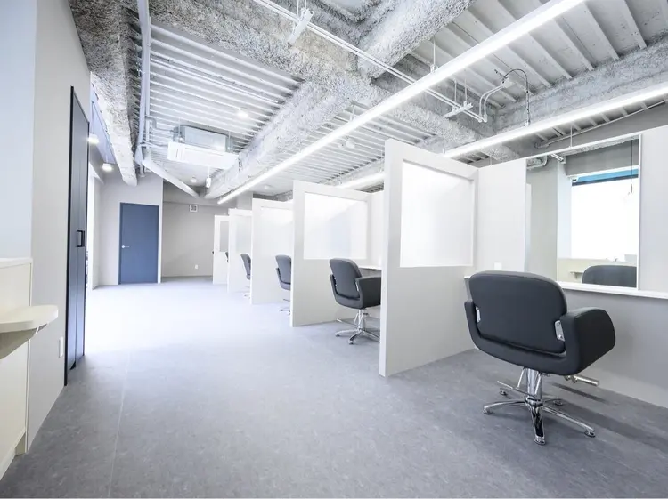 amie千葉店の内観・外観1