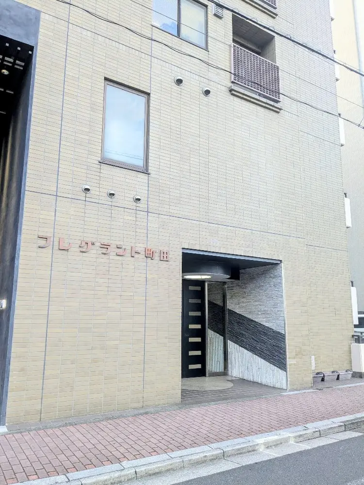 eyelash&nailsalon Relineの内観・外観1