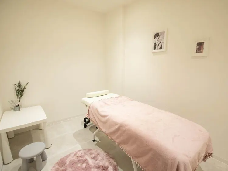 eyelash salon Anelaおおたかの森店の内観・外観1