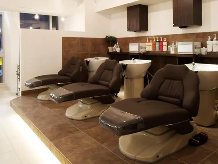 hair&dayspaAGUの内観・外観2