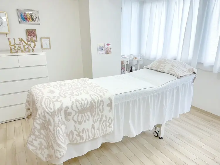 Luna Baby（ルナベイビー）-ブラジリアンワックス/眉毛/まつげパーマ/都度払い脱毛の内観・外観1