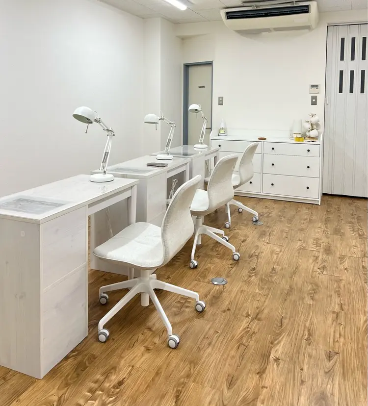 GIN NAILSの内観・外観1