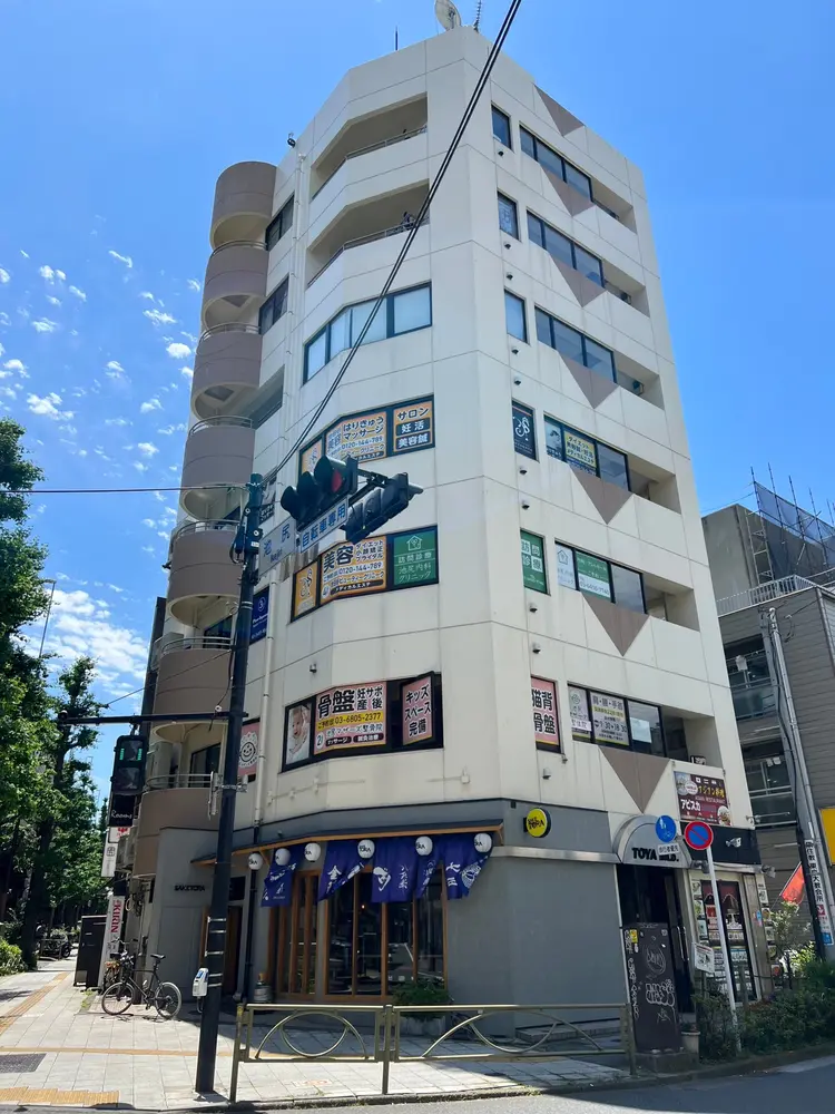 メンズ脱毛専門店 555 Men’s Labの内観・外観3