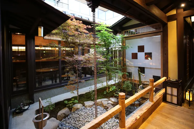 なごみの輪の内観・外観2