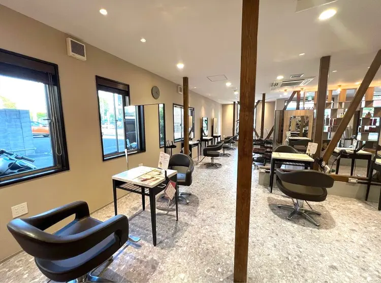 Nail AVANCE.JR和歌山店の内観・外観2