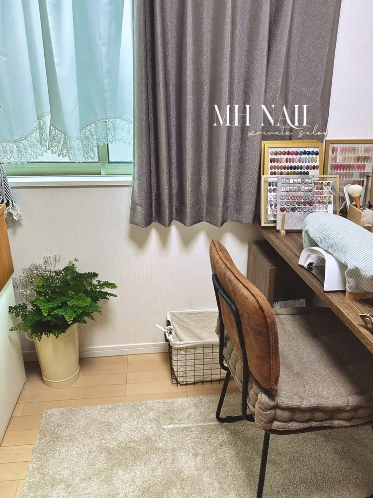 MH Nailの内観・外観3
