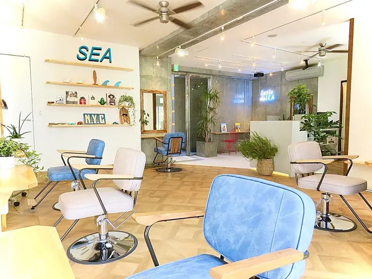 LUXIS HAIRの内観・外観1