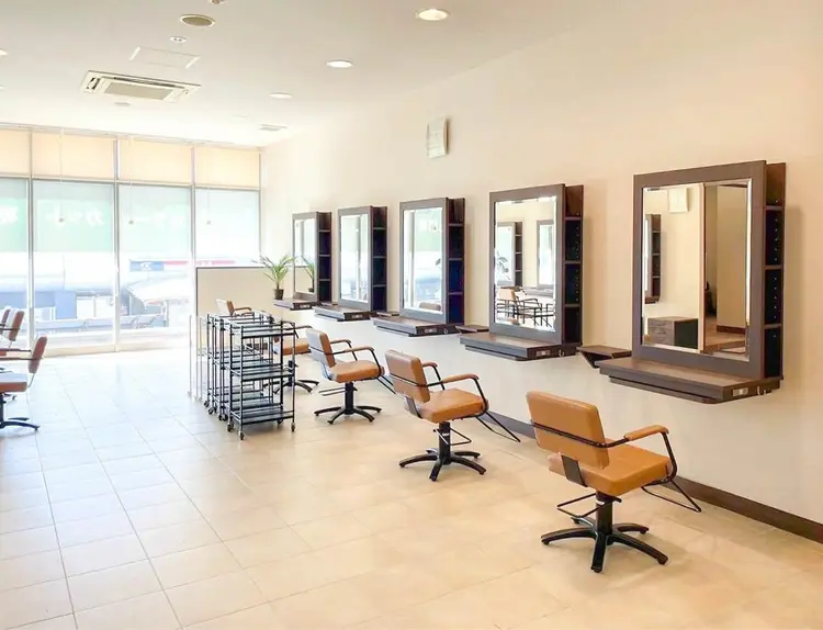 one mile八潮店の内観・外観1