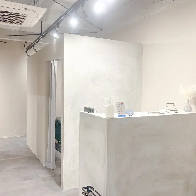 アイブロウ Rain 都城店の内観・外観3