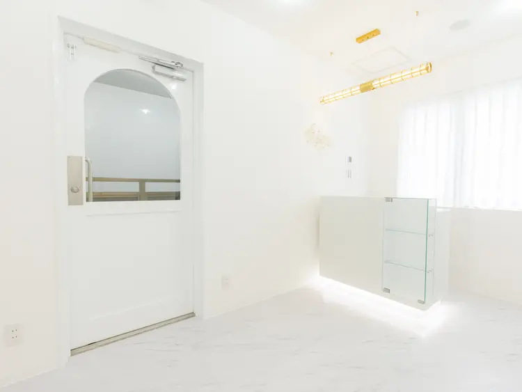 マツエク&まつげパーマ&アイブロウ Rien Lash 浦和店 【リアンラッシュ】の内観・外観3