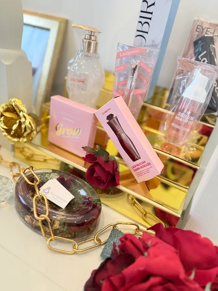 まつ毛エクステ･パーマ･アイブロウ専門サロン  EYE DENTITYの内観・外観3