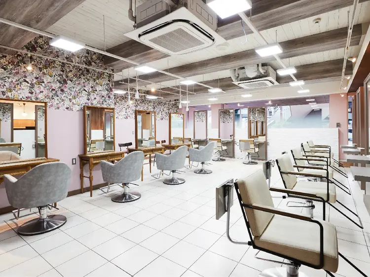 FIGARO　DOUDOU　新石切店の内観・外観3