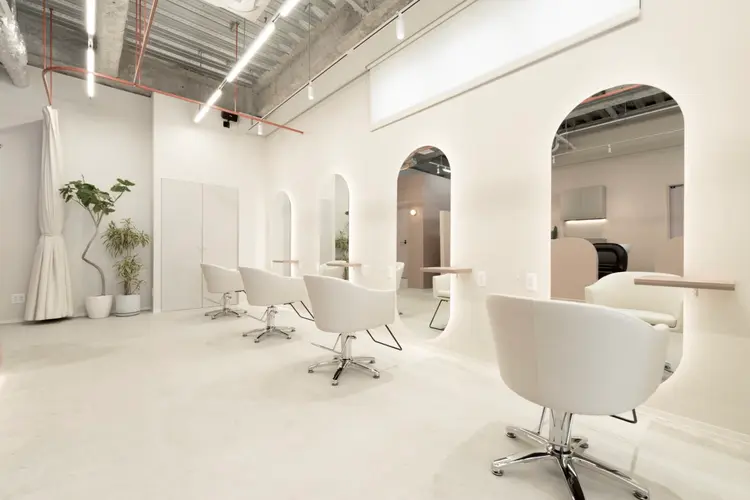 Knit【ニット】の内観・外観1