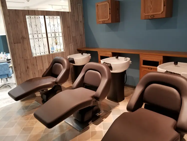 Alushe心斎橋店の内観・外観2