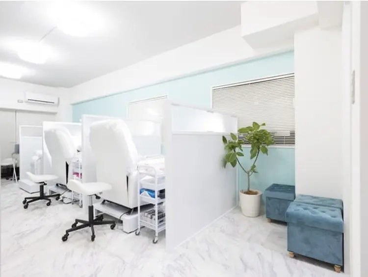 まつ毛エクステ・まつげパーマ・パリジェンヌ専門店 miel Beauty 【ミエル】の内観・外観3