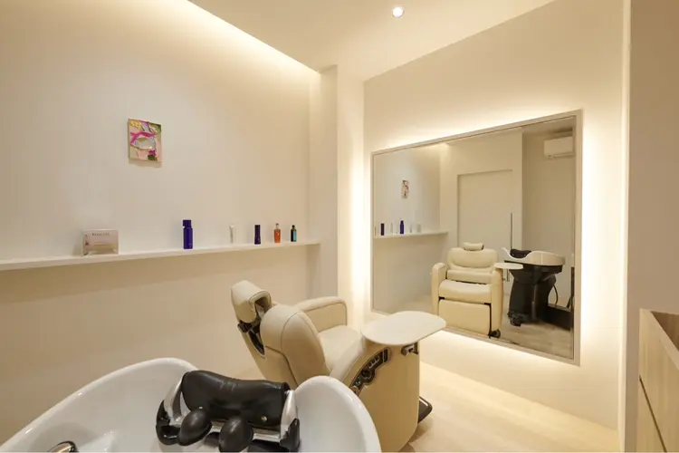 White House芦屋さくら並木店の内観・外観2