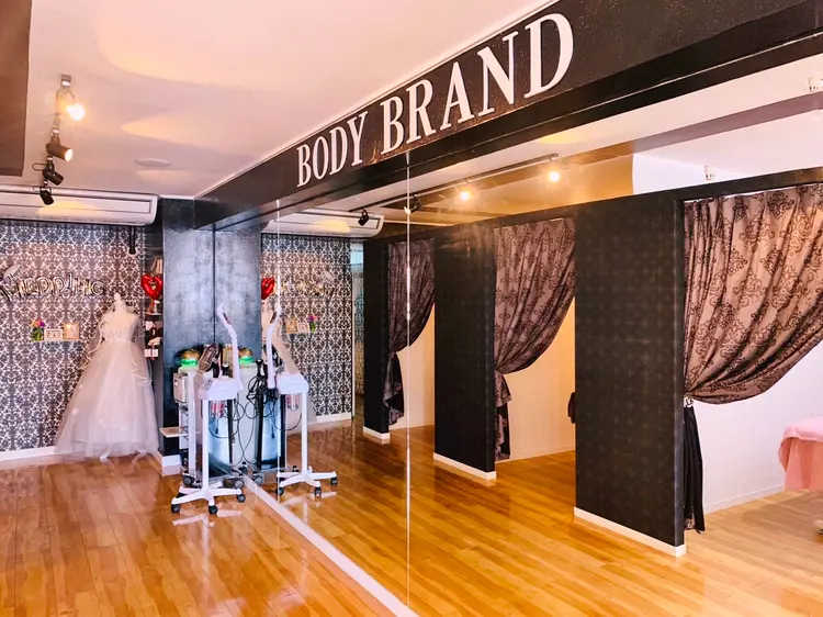 BODYBRANDの内観・外観2
