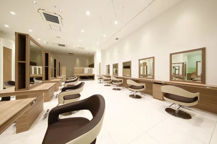 Ash 立川店の内観・外観2