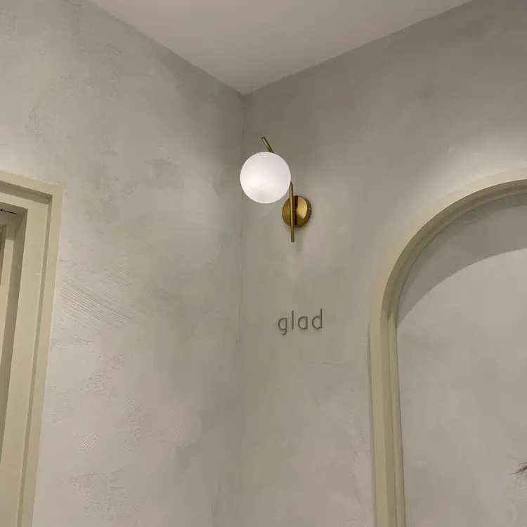 ヘアーサロングラッドの内観・外観1