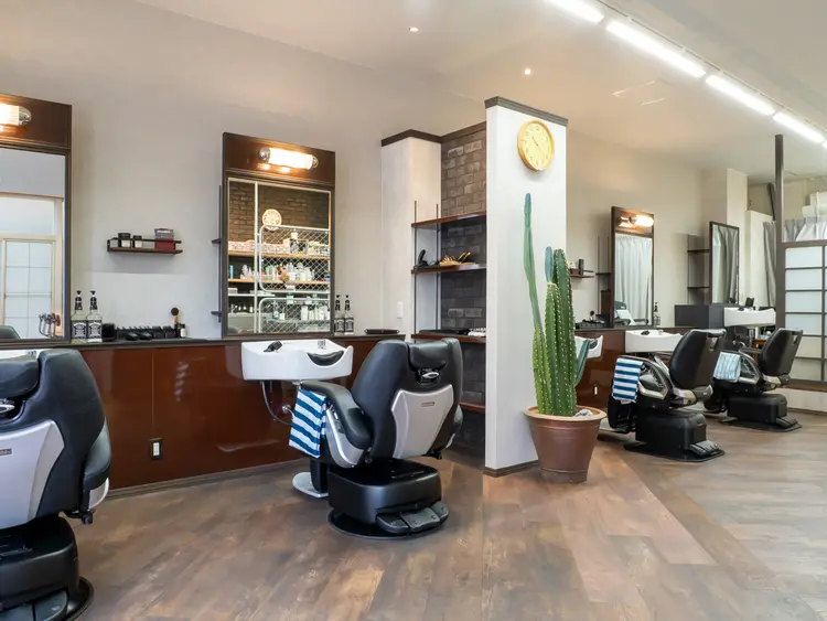 理容室インフィニィト　ネオの内観・外観2