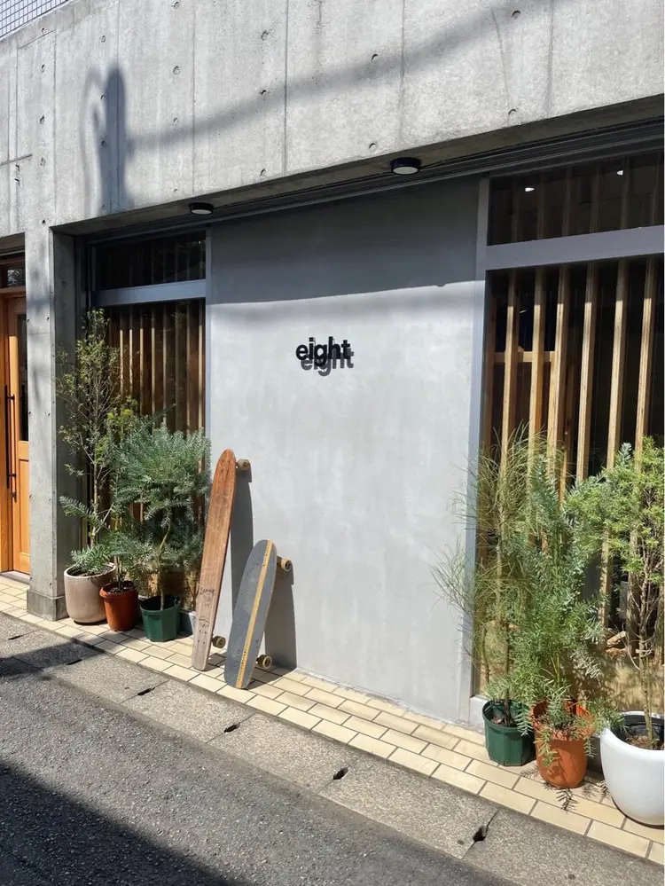 eightの内観・外観1