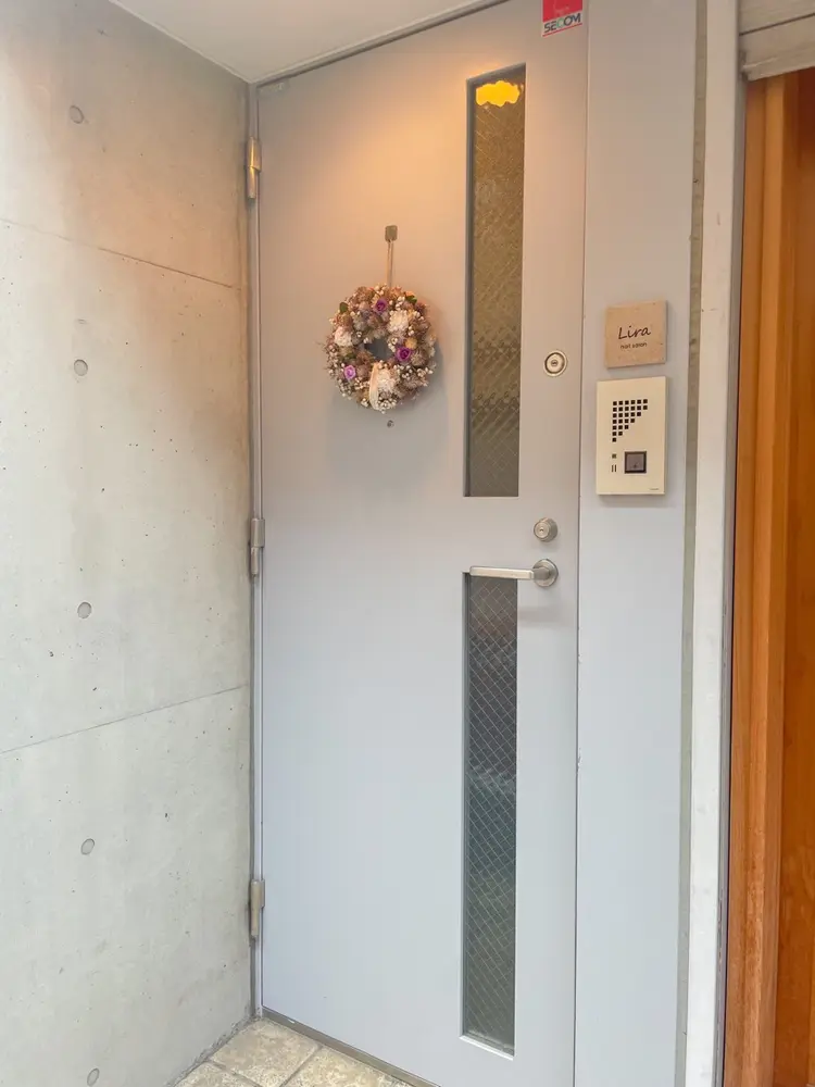 Lira nailの内観・外観1