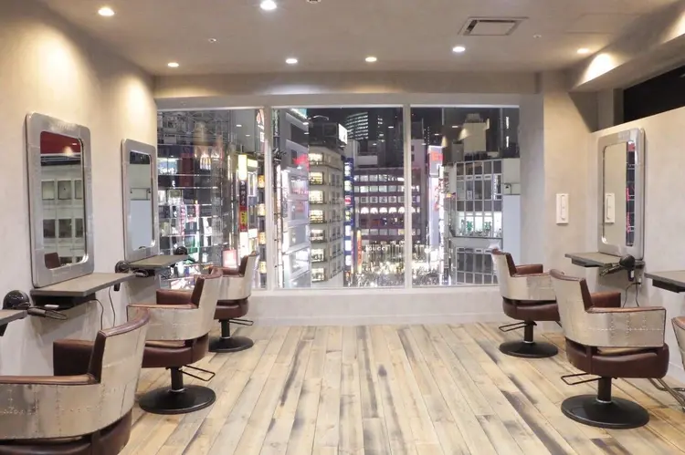 HAIR SALON M 新宿の内観・外観3