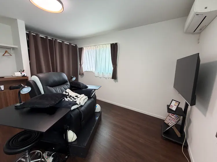 nail room IVEの内観・外観2