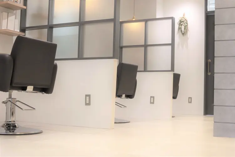 PRIMA-ange- hair&eyebrow 中目黒店の内観・外観1