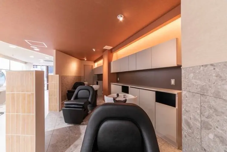 EIGHT amber 天神今泉店の内観・外観3