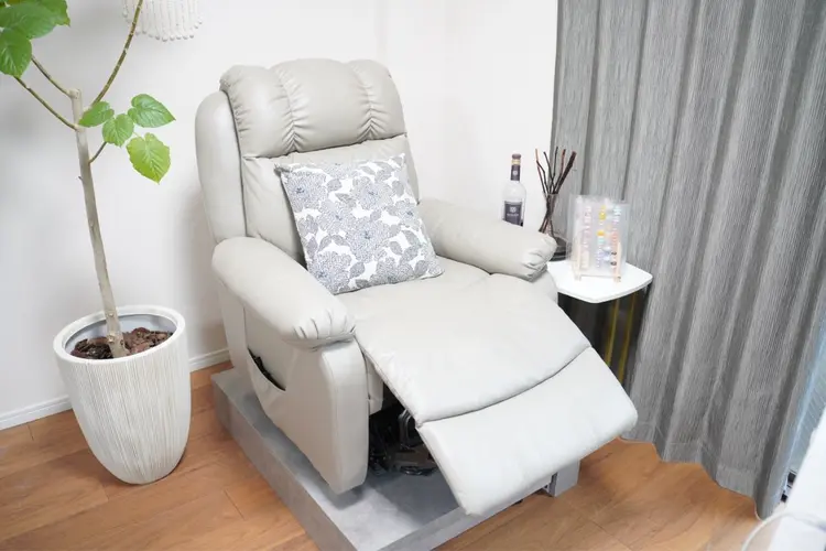 C-NEXILの内観・外観2