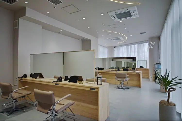 イノセントヘアの内観・外観2