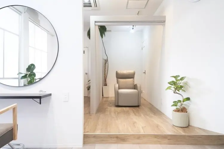 Aioonの内観・外観3