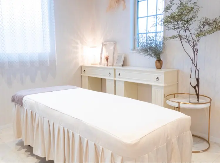 esthetic salon DESIRの内観・外観2