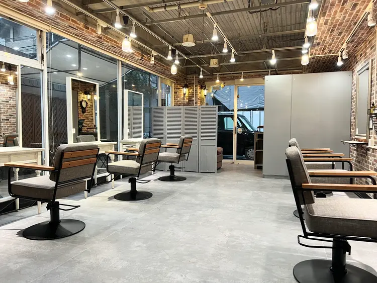 ЯHの内観・外観3