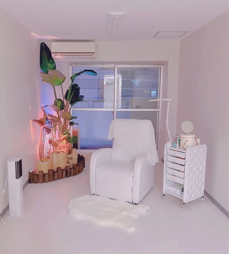 まつげパーマ&眉毛サロンアイドルの内観・外観2