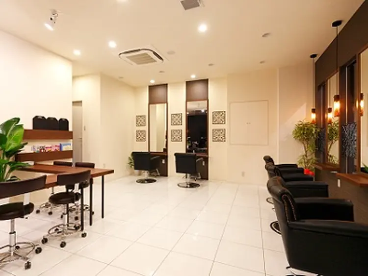 Aphrodite(アフロディーテ）の内観・外観2