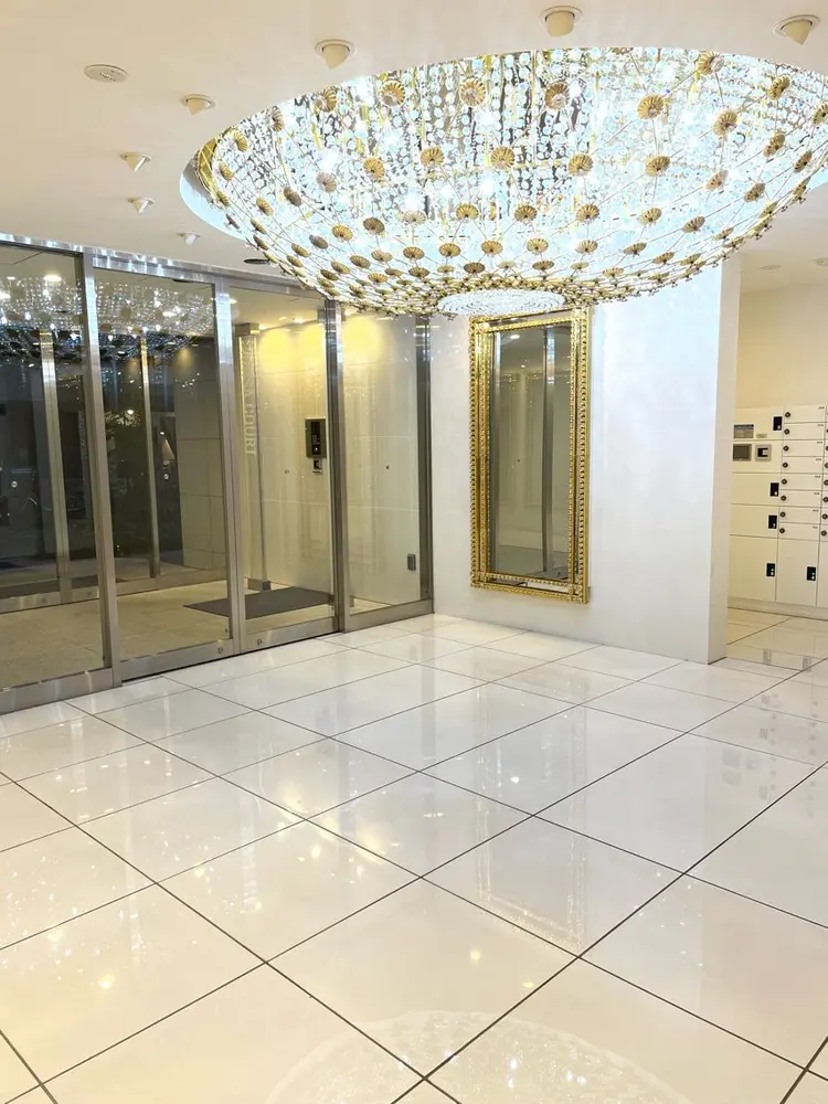 Rainbow nailの内観・外観2