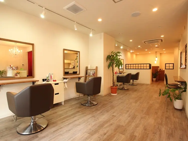 hair&spa Lusterの画像