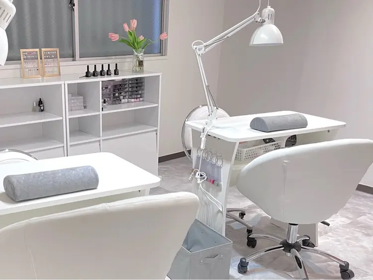 alya grace nailsalonアリアグレイスネイルサロンの内観・外観1