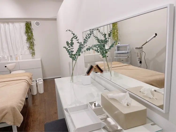 グリーンピール専門店エルモナの内観・外観2