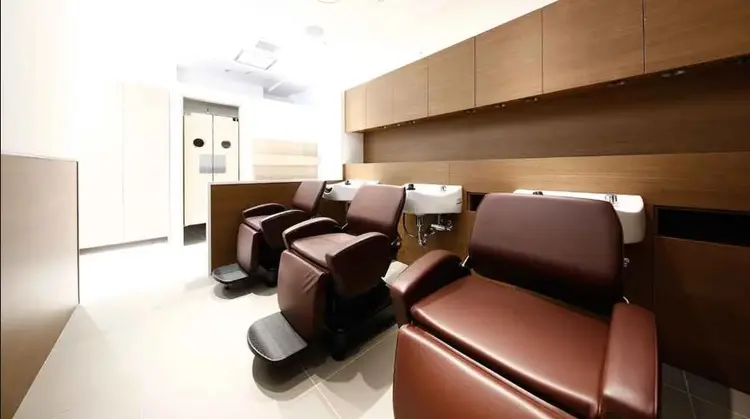 Ash 保土ヶ谷店の内観・外観2