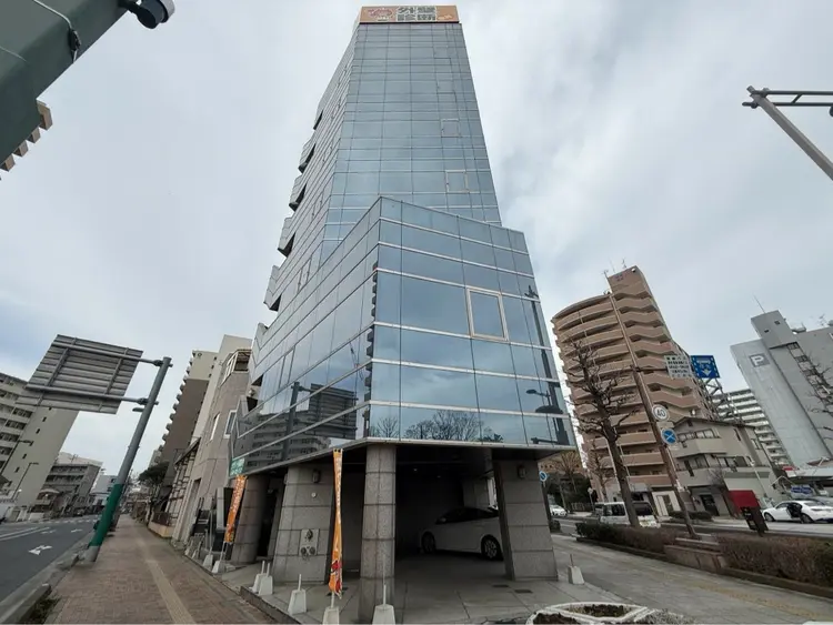 セルフホワイトニングサロンエクシアホワイト熊谷店の内観・外観1