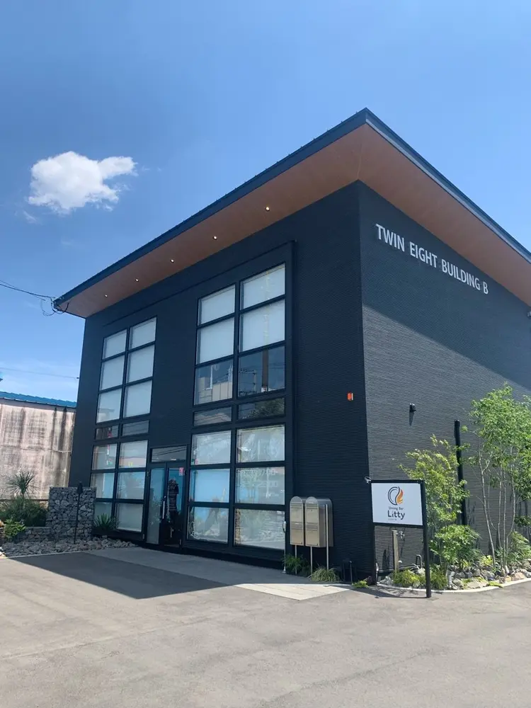 ネイルサロンビネルの内観・外観1