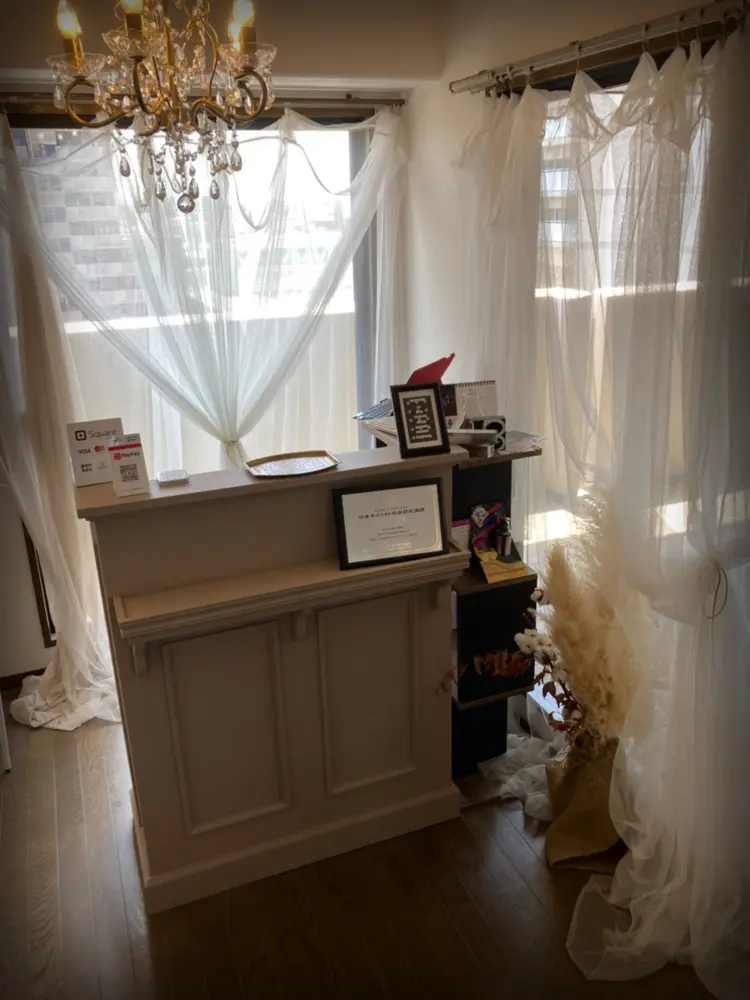 pas á pas nail【パザパネイル】の内観・外観2