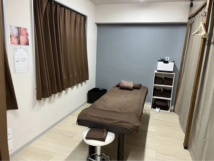 MIRAI小顔  広島駅前店の内観・外観3