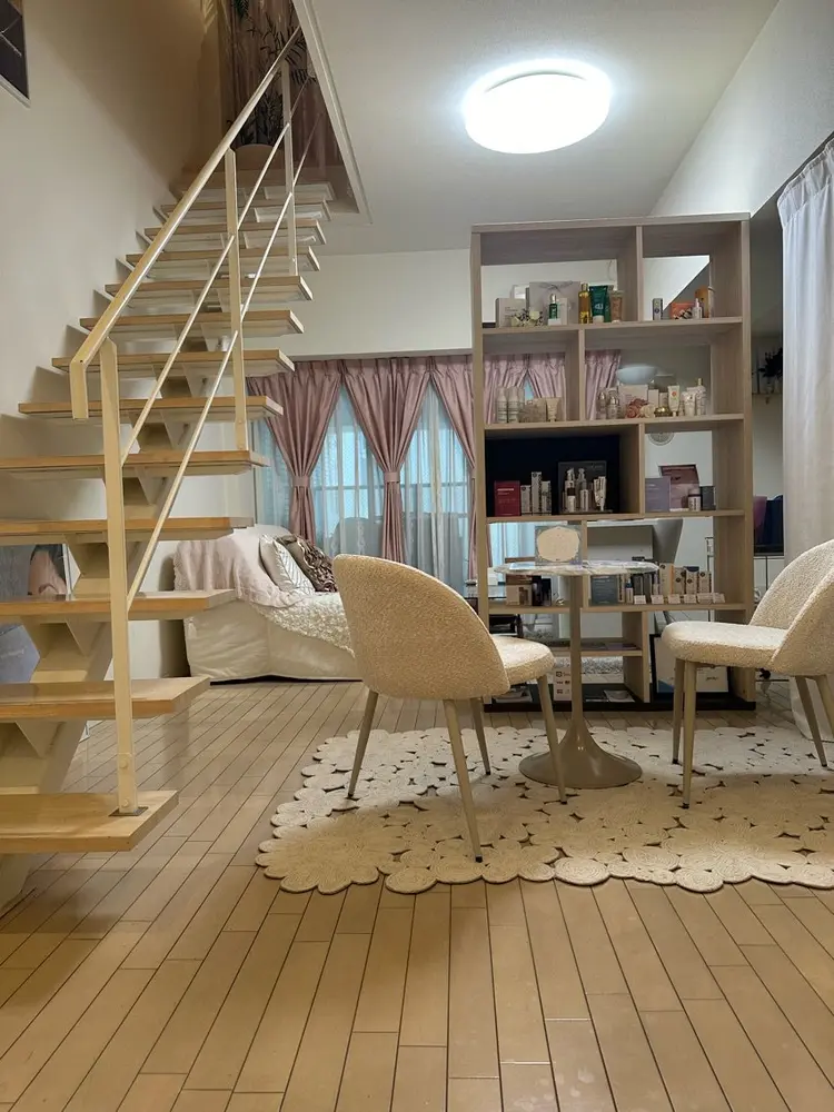 WhiteCamelliaの内観・外観2